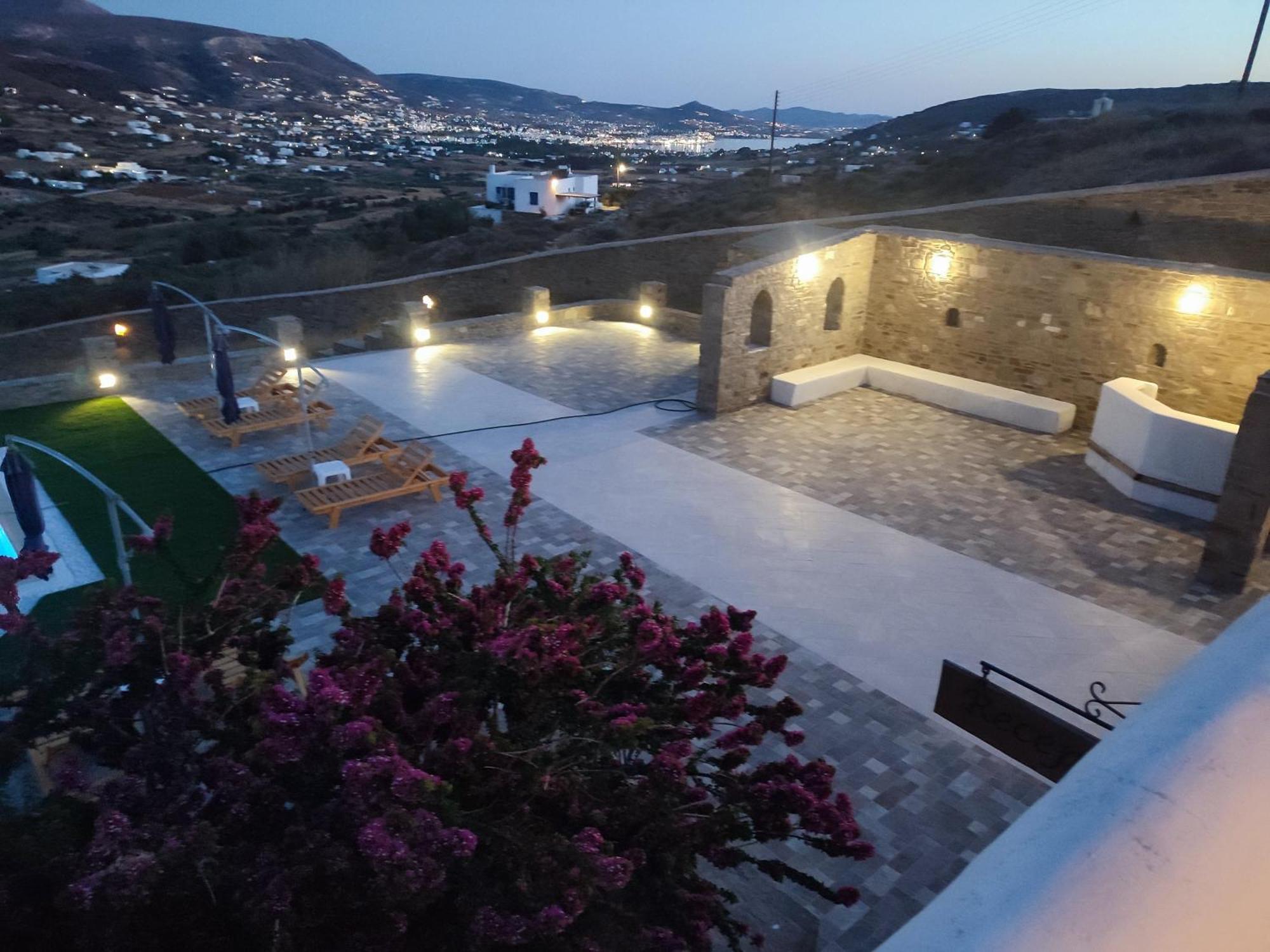 Pleiades Paros Family Apartments Extérieur photo